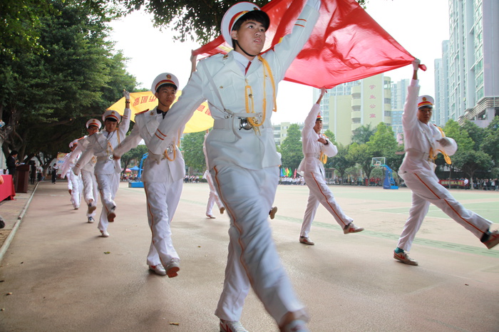揮舞運(yùn)動(dòng)激情，共筑國(guó)際化教育夢(mèng)