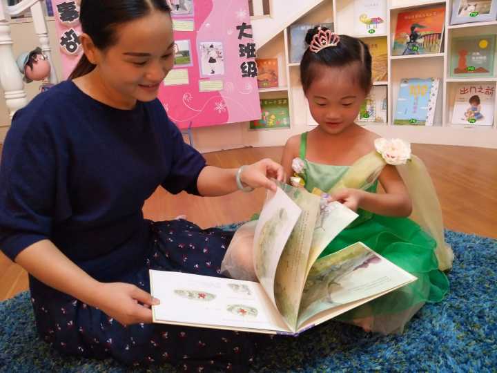 書香校園，閱讀幸福快樂 ——公明第二幼兒園閱讀月系列活動(dòng)報(bào)道